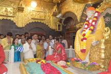 मास्टर ब्लास्टर सचिन तेंडुलकरने सहपरिवार घेतलं साईदर्शन