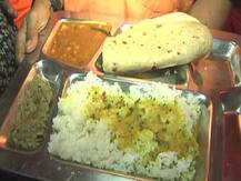 शिवभोजन योजनेचा 26 जानेवारीला शुभारंभ, राज्यात 50 ठिकाणी केंद्र उभारणार