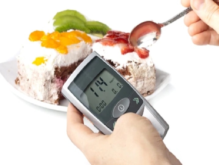 Health Tips : Diabetic patient can have sweets according to a research डायबिटीजचे रूग्णही खाऊ शकतात गोड पदार्थ?; जाणून घ्या काय म्हणतो रिसर्च