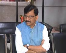 तंगड्या तोडण्याची भाषा इथे चालणार नाही; संजय राऊतांचं उदयनराजेंना प्रत्युत्तर