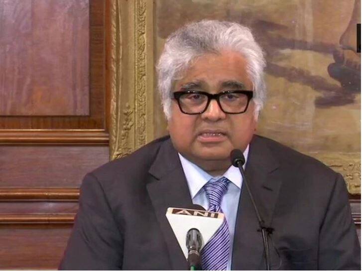 barrister harish salve appointed as Britain queens counsel ज्येष्ठ विधिज्ञ हरीश साळवे यांचा बहुमान, ब्रिटनच्या महाराणीचे 'क्वीन काऊंसिल' म्हणून नियुक्ती