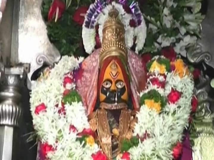 Tulja Bhavani Pooja rates increased by 50% तुळजाभवानीच्या सिंहासन पूजा शुल्कात दीडपटीने वाढ, मंदिर संस्थानचा निर्णय