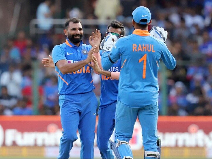 INDvsAUS 3rd ODI in Bangalore smith hundred mohmmad shami 4 wickets INDvsAUS | टीम इंडियासमोर मालिका विजयासाठी 287 धावांचं लक्ष्य, स्टीव्ह स्मिथचं शतक तर शमीच्या चार विकेट्स
