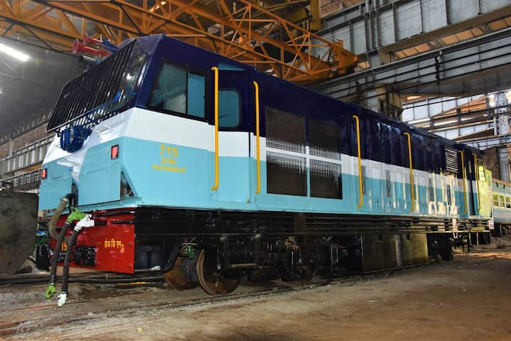 सध्या एक इंजिन बनवून हिमाचल प्रदेश इथे पाठवण्यात आले आहे. तर इतर इंजिनाची निर्मिती सुरू आहे. कांगडा व्हॅली रेल्वे ही युनेस्को वर्ल्ड हेरिटेज यादीतील रेल्वे आहे. जी 164 किमीची लाईन आहे. 