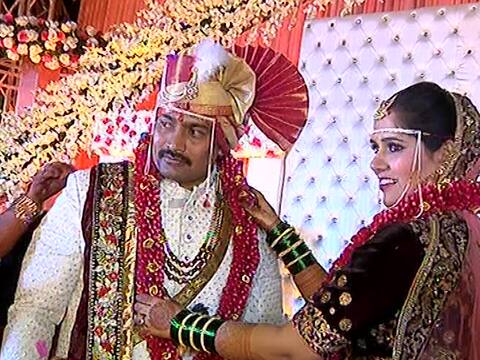 तिला पाहिलं अन् तीनवेळचा महाराष्ट्र केसरी झाला 'चीतपट'!