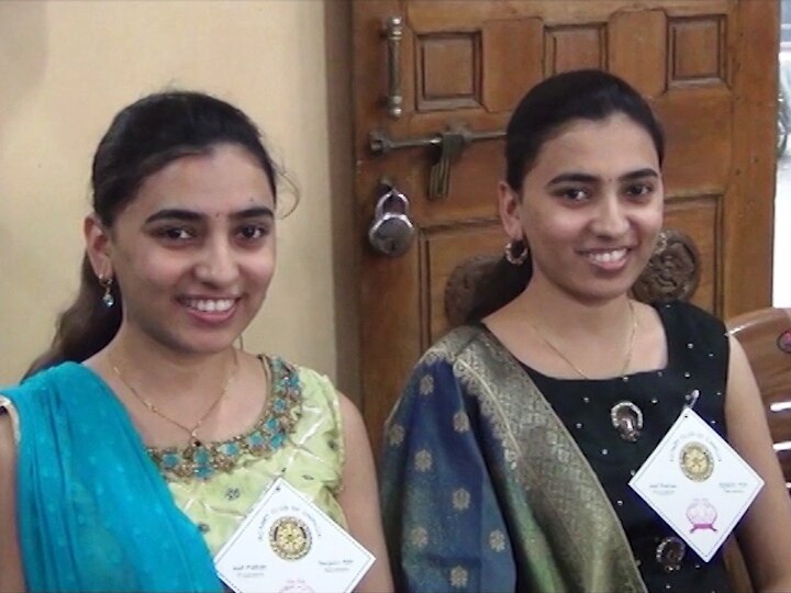सेम बहिणी, सेम भाऊ, सेम काकू आणि सेम काका पाहण्याची संधी चिपळूणकरांना मिळाली