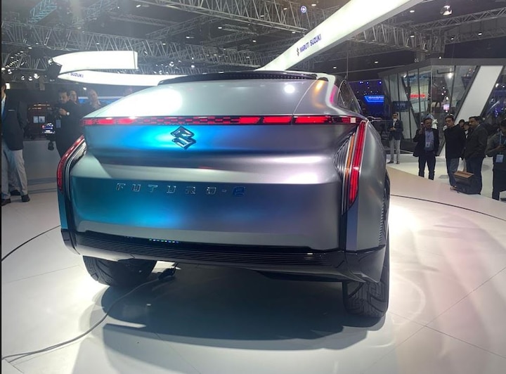 फ्युच्युरो- ई ही भारतातील पहिली पेट्रोल कार आहे.