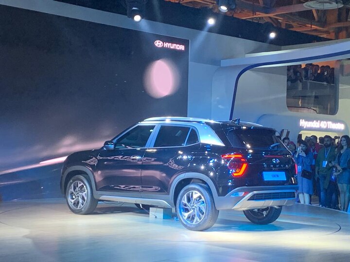 कंपनीने सेकेंड जनरेशन Cretaच्या प्रमोशनसाठी बॉलिवूड अभिनेता शाहरूख खानला बोलावलं होतं. 