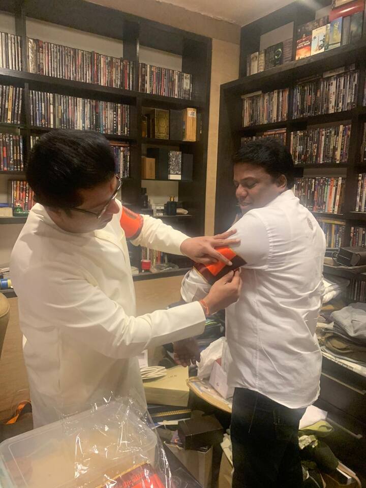 मनसेच्या महामोर्चाच्या तयारीत मनसे अध्यक्ष राज ठाकरे यांनी स्वतः लक्ष दिलं आहे.