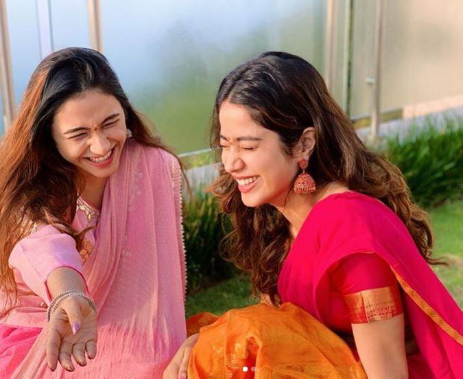 लवकरच जान्हवी कपूरचा 'गुंजन सक्सेना' हा बायोपिक रिलीज होणार आहे. (Photo Credit: @janhvikapoor)