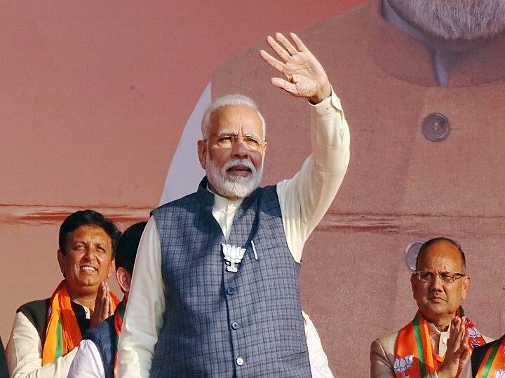 शाहीनबागेत येऊन गिफ्ट घेऊन जा; आंदोलनकर्त्यांचे मोदींना 'व्हॅलेंटाईन डे'चे आमंत्रण shaheen bagh protesters valentines day invitation to pm modi शाहीनबागेत येऊन गिफ्ट घेऊन जा; आंदोलनकर्त्यांचे मोदींना 'व्हॅलेंटाईन डे'चे आमंत्रण