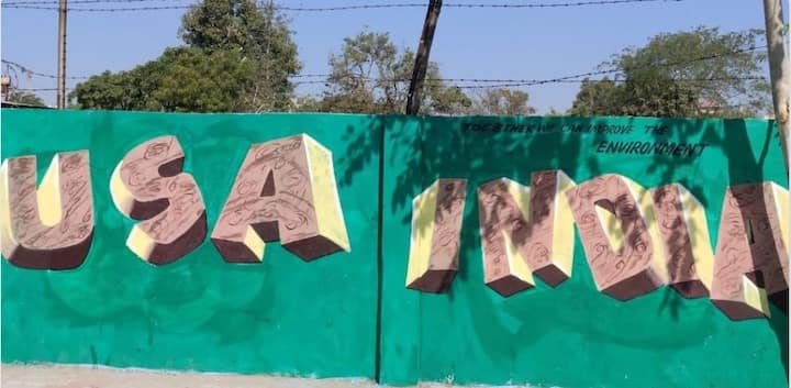 रोड शोदरम्यान एनएसजीचे कमांडर आणि अमेरिकेचे स्नायपर्स त्याठिकाणी तैनात असतील. हेलिकॉप्टरच्या मदतीने संपूर्ण शहरावर नजर ठेवली जाणार आहे. 