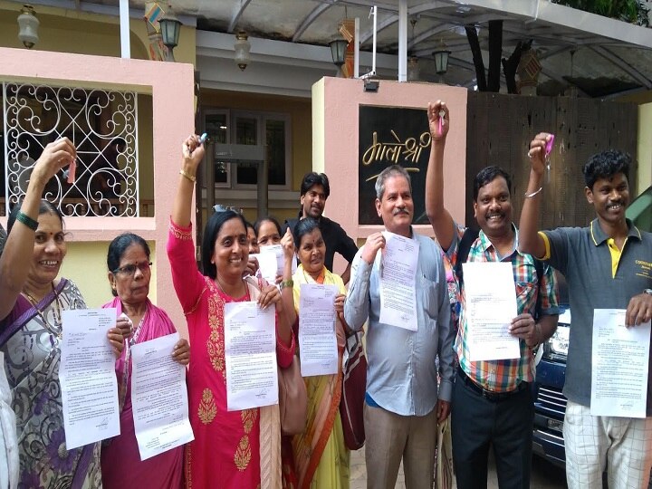 ABP Majha Impact mahul mumbai resident to get mhada houses Majha Impact | माहुलवासियांच्या संघर्षाला अखेर यश, एबीपी माझाच्या बातमीमुळं मिळाली हक्काची घरं!