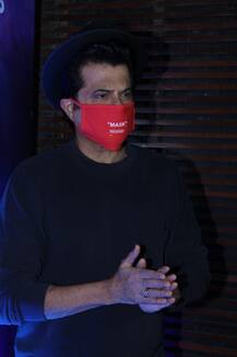 Coronavirus | 'मलंग'च्या सक्सेस पार्टी दरम्यान मास्क लावून अनिल कपूरची एन्ट्री