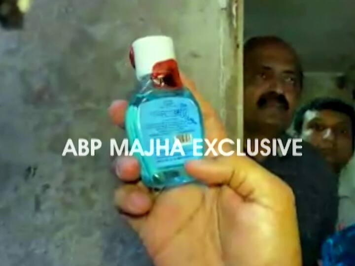 मास्क, सॅनिटायझरची विनापरवाना विक्री, आतापर्यंत 25 ठिकाणी धाडी टाकत दीड कोटींचा माल जप्त coronavirus update bogus masks and sanitizer seized मास्क, सॅनिटायझरची विनापरवाना विक्री, आतापर्यंत 25 ठिकाणी धाडी टाकत दीड कोटींचा माल जप्त