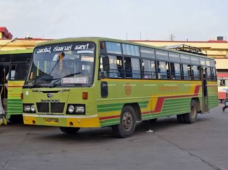 coronavirus update in india karnataka ban on bus service in maharashtra and goa Coronavirus | कर्नाटकातून आंतरराज्य बससेवा बंद, बेळगावमधून महाराष्ट्र, गोवा प्रवासी वाहतूक थांबवली