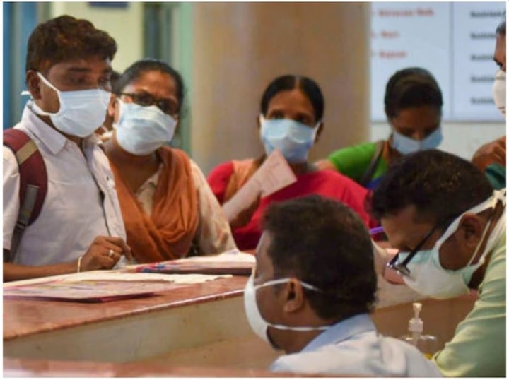 Coronavirus - Number of contentment zone decreased by 231 in Mumbai Coronavirus | मुंबईतल्या कन्टेंमेंट झोनची संख्या घटली, 231 झोन डिकन्टेंट!