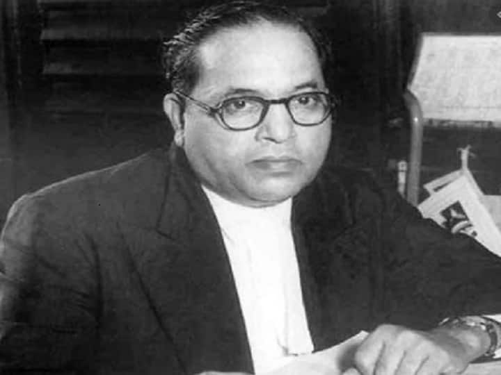 31st March - On this days Babasaheb Amebedkar, B R Ambedkar got posthumously Bharat Ratna in 1990 31 मार्च | ऐतिहासिक दिवस, बाबासाहेब आंबेडकर यांच्या भारतरत्नची 30 वर्षे!
