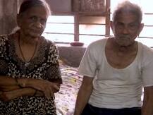 Lock Down | एबीपी माझाच्या बातमीनंतर राजकारणी, कलाकारांकडून वृद्ध दाम्पत्याला मदत