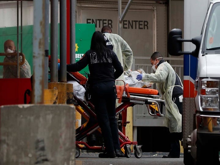 Coronavirus Update america death toll rises to 14788 lives 8713 people died in last 5 days Coronavirus | अमेरिकेमध्ये एका दिवसात सर्वाधिक मृत्यूंची नोंद; 5 दिवसांत 8713 लोकांनी गमावला जीव