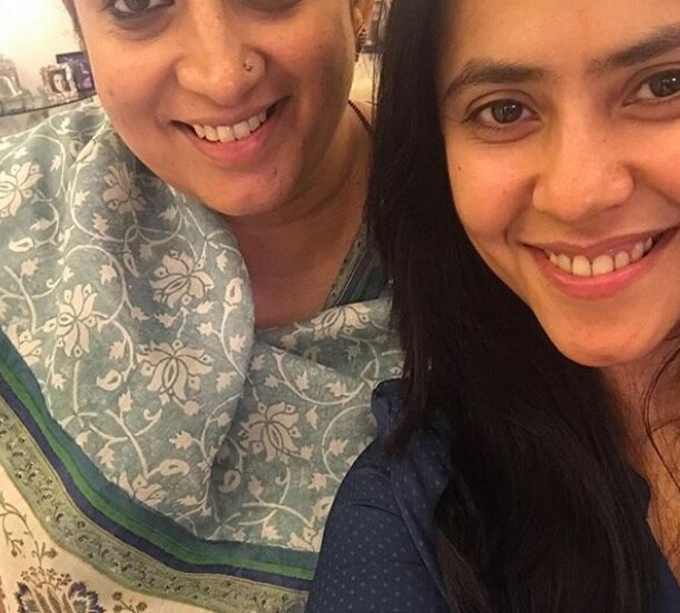 दरम्यान, एकता कपूर आणि स्मृती ईराणी रिअल लाईफमध्ये खूप चांगल्या मैत्रिणी आहेत. दोघीही नेहमी एकमेकींसोबतचे खास फोटो शेअर करत असतात. 