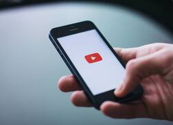 YouTube ने भारतीय युजर्ससाठी लॉन्च केलं UPI पेमेंट फिचर