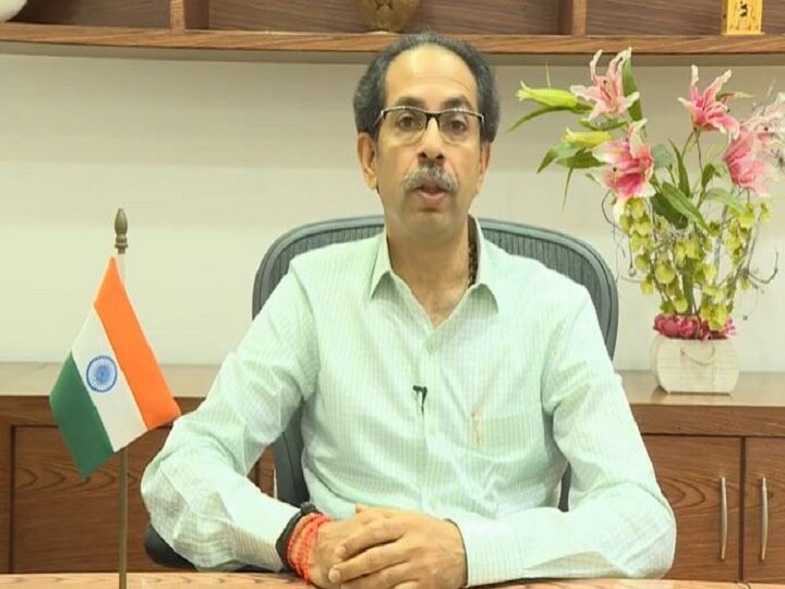 arrange special trains for labours who stuck in maharashtra demands CM Uddhav Thackeray परराज्यातील मजुरांसाठी विशेष ट्रेनची व्यवस्था करा, मुख्यमंत्री उद्धव ठाकरेंची केंद्र सरकारकडे मागणी