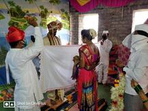 लॉकडाऊनमध्ये पार पडला अनोखा ऑनलाइन विवाह सोहळा