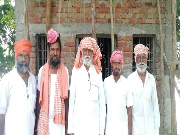 About 100 devotees who went for Narmada Parikrama got stuck in Madhya Pradesh नर्मदा परिक्रमेसाठी गेलेले जवळपास 100 भाविक मध्यप्रदेशात अडकले