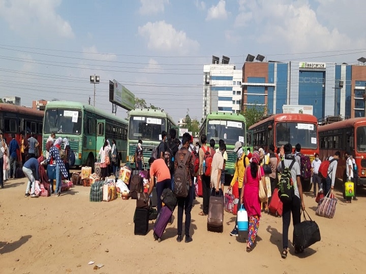 73 st buses reached in kota for a students who stuck in kota rajasthan due to lockdown राजस्थानातील कोटा येथे अडकलेल्या विद्यार्थ्यांना आणण्यासाठी 73 बसेस पोहचल्या; लवकरच विद्यार्थी महाराष्ट्रात परतणार