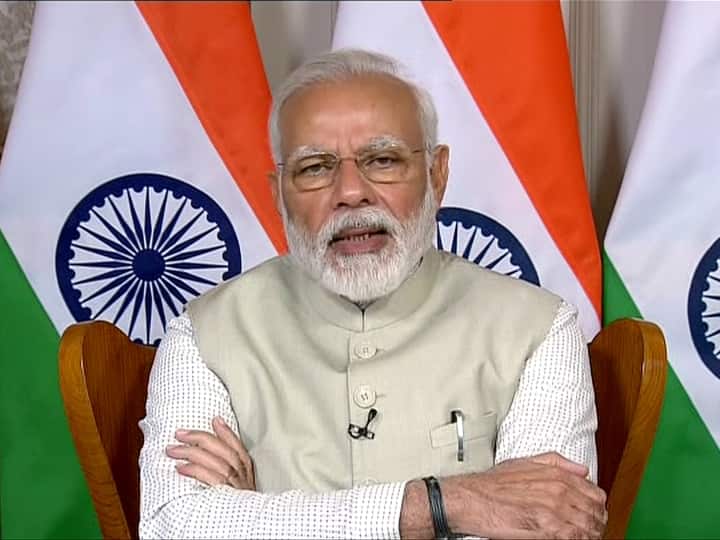 PM CARES Fund Trust Allocates Rs. 3100 Crore for Fight against COVID-19 पीएम केअर फंडातून 3100 कोटींचं वाटप; स्थलांतरित मजूर, व्हेंटिलेटर्स अन् लस विकसित करण्याठी तरतूद