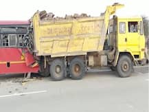 झारखंडला जाणाऱ्या मजुरांच्या एसटी बसचा यवतमाळमध्ये अपघात; 4 जणांचा मृत्यू तर 22 जण जखमी