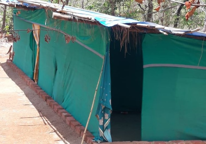 Konkan Village sets up 'quarantine home' for reception to Mumbai peoples कोकणवासियांच्या या कृतीचं अनुकरण गावांनी करावं!, चाकरमान्यांच्या स्वागतासाठी स्वखर्चातून उभारले 'क्वारंटाईन होम'