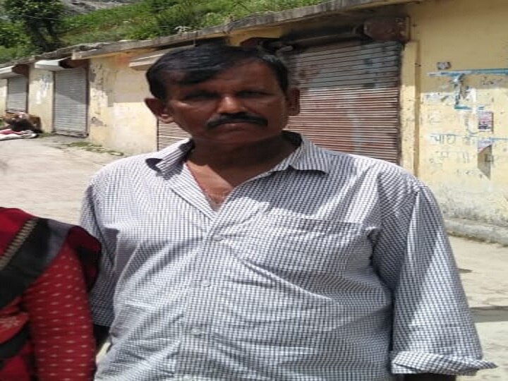  Senior citizen in nagpur commits suicide in front of builders house बिल्डरच्या छळाला कंटाळून ज्येष्ठ नागरिकाची बिल्डरच्या घरासमोर आत्महत्या