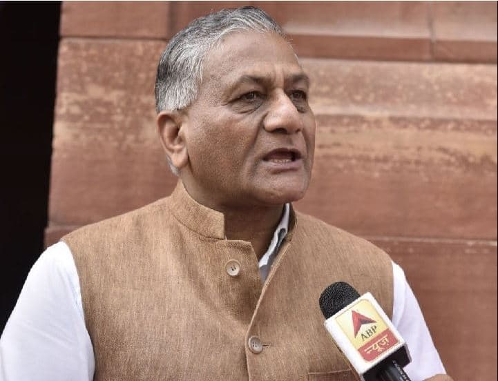 चीनचेही काही सैनिक आपल्या ताब्यात होते, पण त्यांना सोडून देण्यात आलं - केंद्रीय मंत्री जन. व्ही के सिंह India and china both countries handed over Soldiers to each other says VK Singh चीनचेही काही सैनिक आपल्या ताब्यात होते, पण त्यांना सोडून देण्यात आलं - केंद्रीय मंत्री जन. व्ही के सिंह