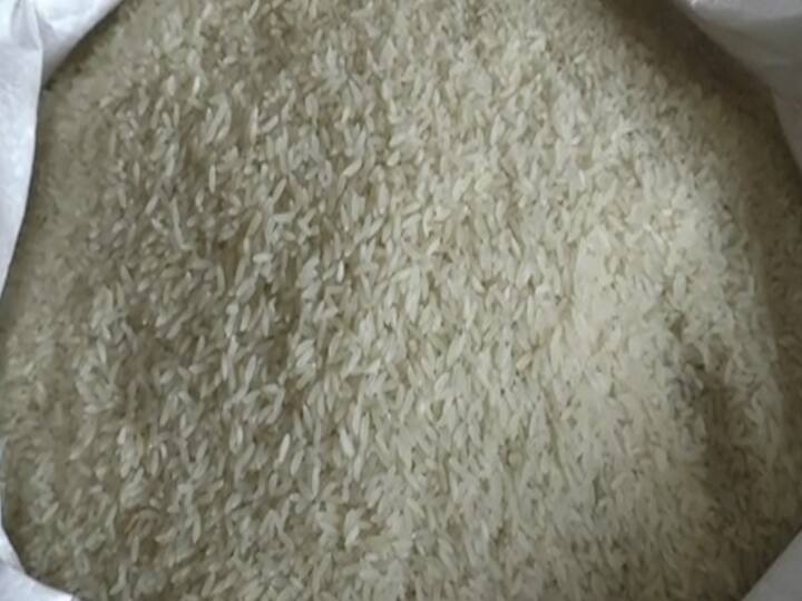 झिनी कोलमच्या नावाखाली समान दिसणाऱ्या तांदळाची विक्री, भौगोलिक मानांकनासाठी प्रयत्न Sales of similar looking rice under the name of palghar wada jhini Kolam, झिनी कोलमच्या नावाखाली समान दिसणाऱ्या तांदळाची विक्री, भौगोलिक मानांकनासाठी प्रयत्न