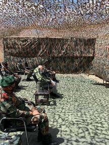 पंतप्रधान मोदींचं सरप्राईज, जवानांचं मनोधैर्य वाढवण्यासाठी अचानक लेहमध्ये दाखल