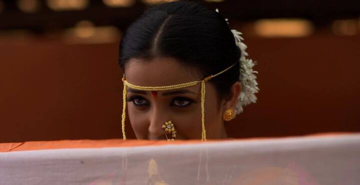 शेवंताची भूमिका अपूर्वा नेमळेकर साकारत आहे.