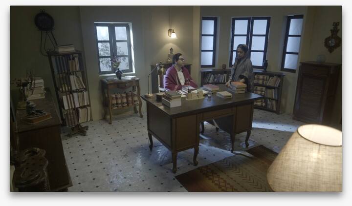 सन 1933 मध्ये राजगृहाचं बांधकाम पूर्ण झाले आणि बाबासाहेब आपल्या कुटुंबीयांसह राजगृह या आपल्या सुंदर व प्रशस्त वास्तूमध्ये राहण्यास आले.