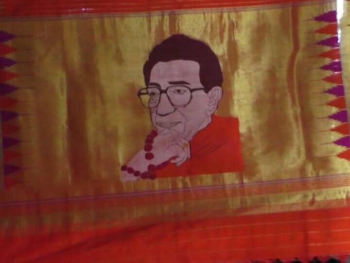 हा शेला मुख्यमंत्री उद्धव ठाकरे यांना देण्याची इच्छा असल्याचं योगेशने सांगितलं.