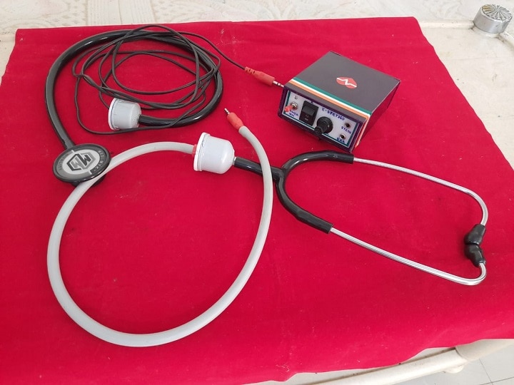 Electronic stethoscope will be a boon in the Corona era Washim professor research इलेक्ट्रॉनिक स्टेथोस्कोप कोरोना काळात ठरणार वरदान, वाशिमच्या प्राध्यापकाचं संशोधन