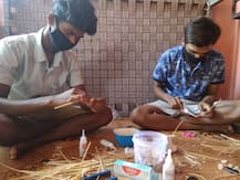 PHOTO | पालघरमध्ये लॉकडाऊन काळातही महिलाना बांबूपासून राख्या बनवण्याचा उद्योग