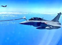 PHOTO | भारतात येताना राफेल विमानात 30 हजार फुट उंचीवर इंधन भरलं, पाहा खास फोटो