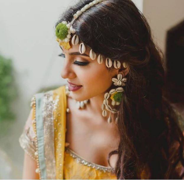 मिहिकाने तिच्या हळदी समारंभासाठी लेहंग्यासोबत समुद्री दागिने परिधान केले होते

फोटो : इन्स्टाग्राम