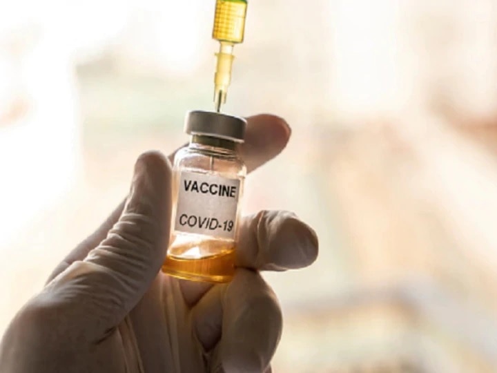 Govt sets up task force for vaccine distribution in india कोरोना प्रतिबंधक लस सर्वसामान्यांपर्यंत पोहोचवण्यासाठी केंद्र सरकारकडून स्पेशल टास्क फोर्स