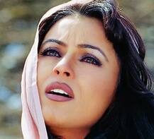 PHOTO | सौंदर्यवती महिमा चौधरी सध्या कशी दिसते?