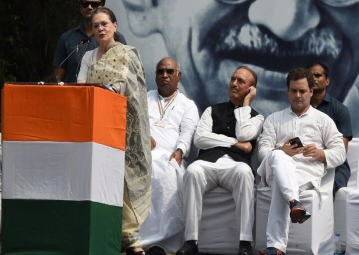 The stand of those 23 leaders who wrote a letter to Sonia Gandhi सोनिया गांधींना पत्र लिहिणाऱ्या 'त्या' 23 नेत्यांची भूमिका समोर