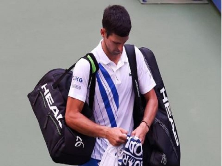 World No. 1 Novak Djokovic disqaulified from US Open after striking line judge with ball नोवाक ज्योकोविच यूएस ओपनमधून बाहेर, रागाने टोलवलेला चेंडू लाईन जजला लागल्याने अपात्र