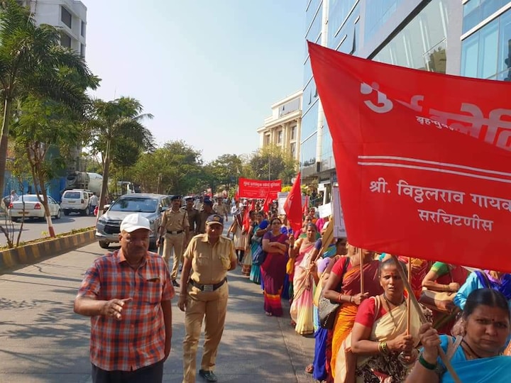 workers going on strike against Adani Electricity for various demand in Mumbai मुंबईत अदानी इलेक्ट्रिसिटी विरोधात संपाची ठिणगी, हजारो कामगार संपावर जाण्याच्या तयारीत