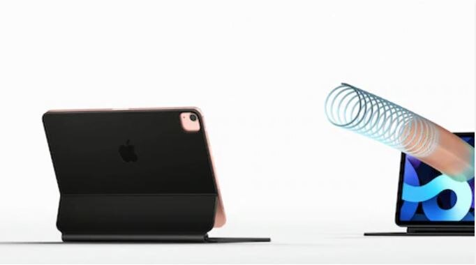 Apple iPad Air मध्ये USB-C, सिंगल 12MP रियर कॅमेरा , 7MP फ्रंट सेंसर, मॅजिक किबोर्डचा समावेश आहे. 